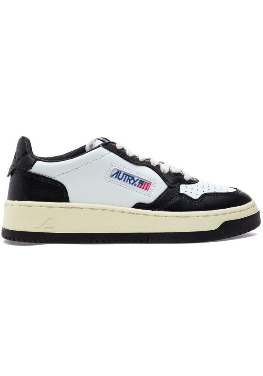Women Autry Sneakers | Medalist Low Sneaker White/Black Leather