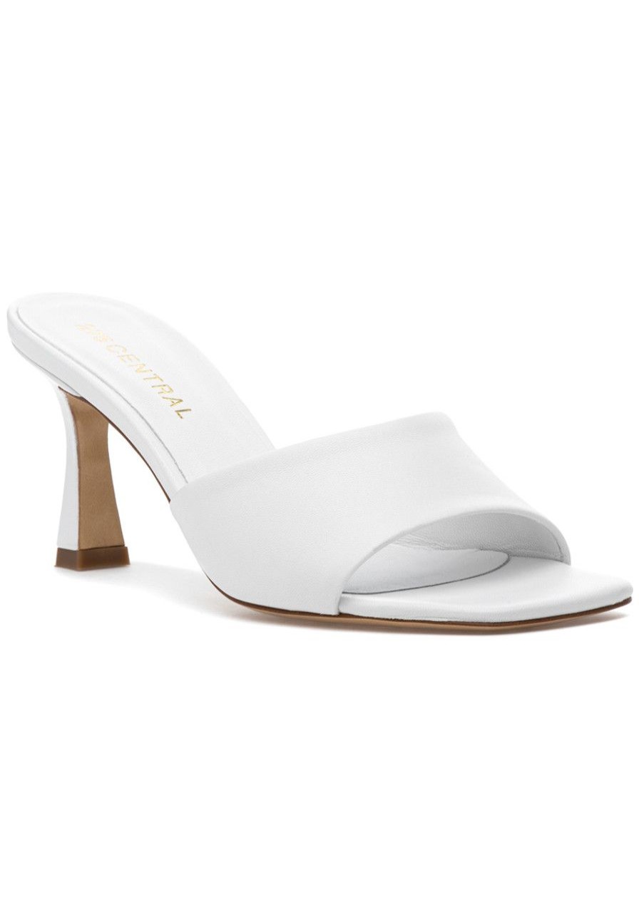 Women 275 Central Pumps | Fergie Sandal White Leather